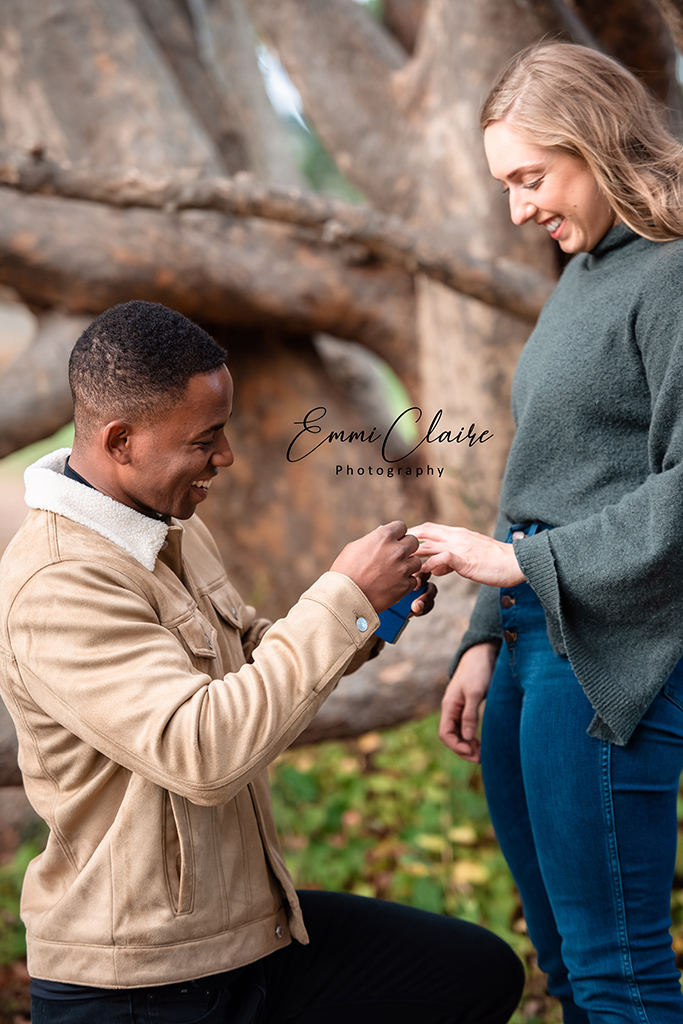 Engagement photo by EmmiClaire Photography