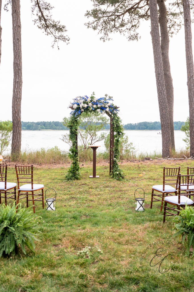 wedding photography capturing the beautiful coastal outdoor ceremony space