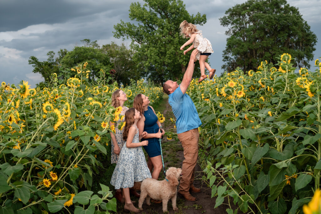 family photo session outdoors during spring mini sessions in florida