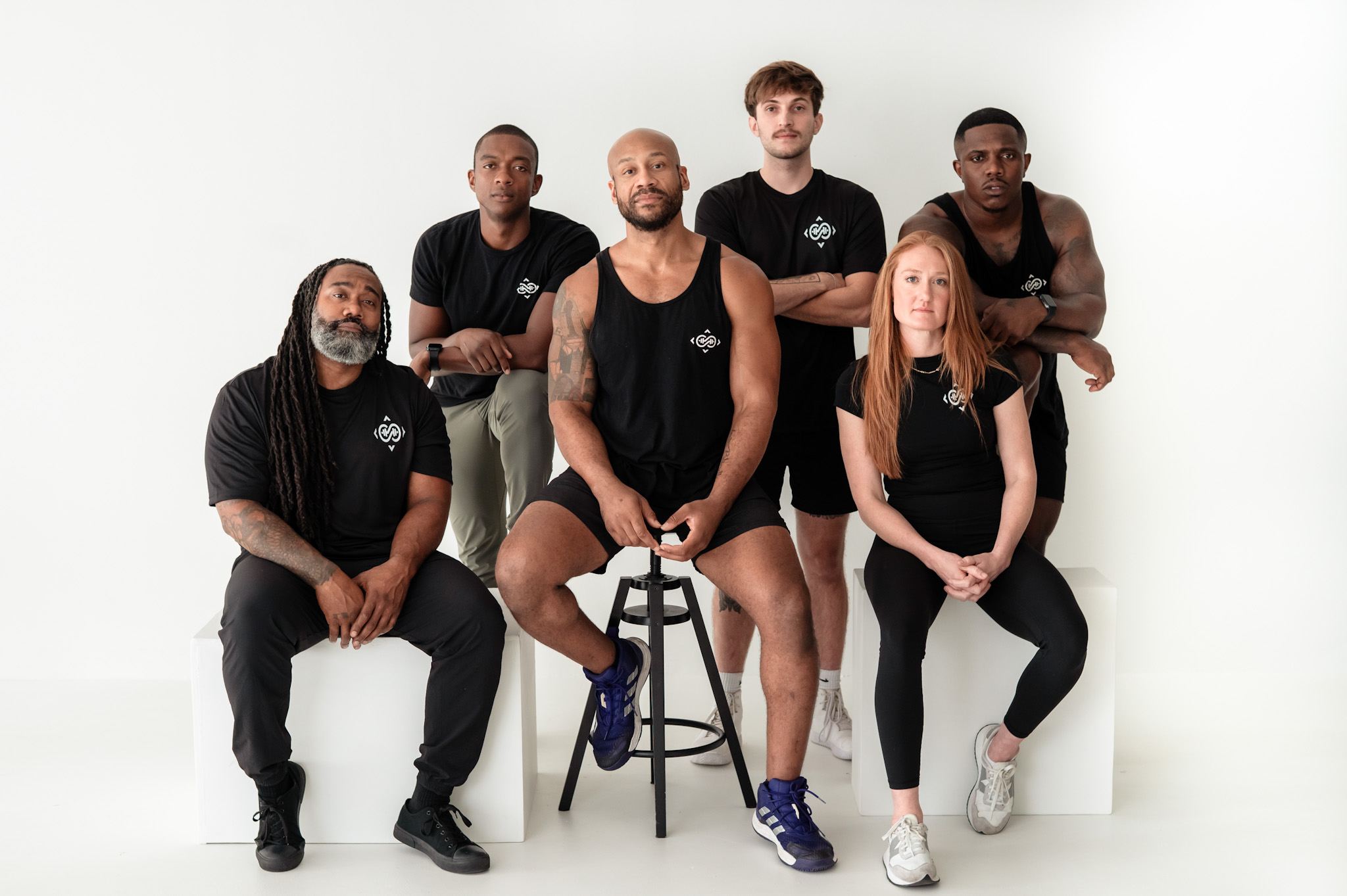 Jeff’s Gym team of six group portrait Jacksonville Florida