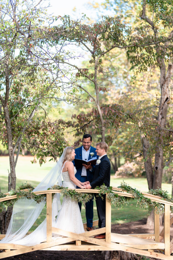 charlottesville-backyard-wedding-ceremony-bridge-vows