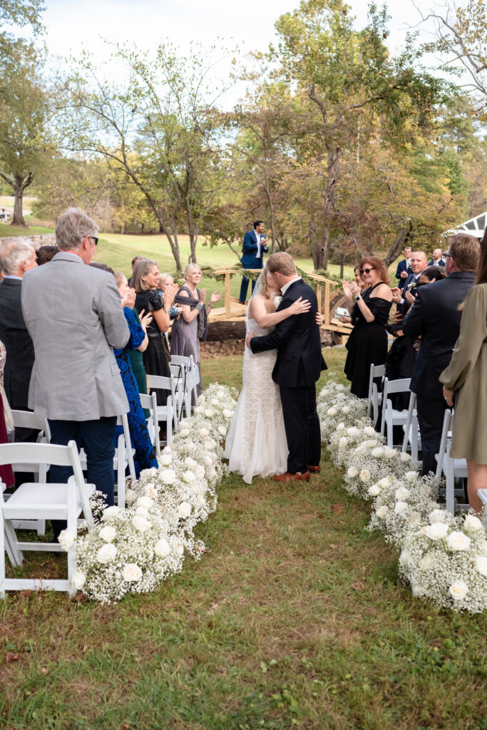 charlottesville-backyard-wedding-fall-foliage-ceremony-location