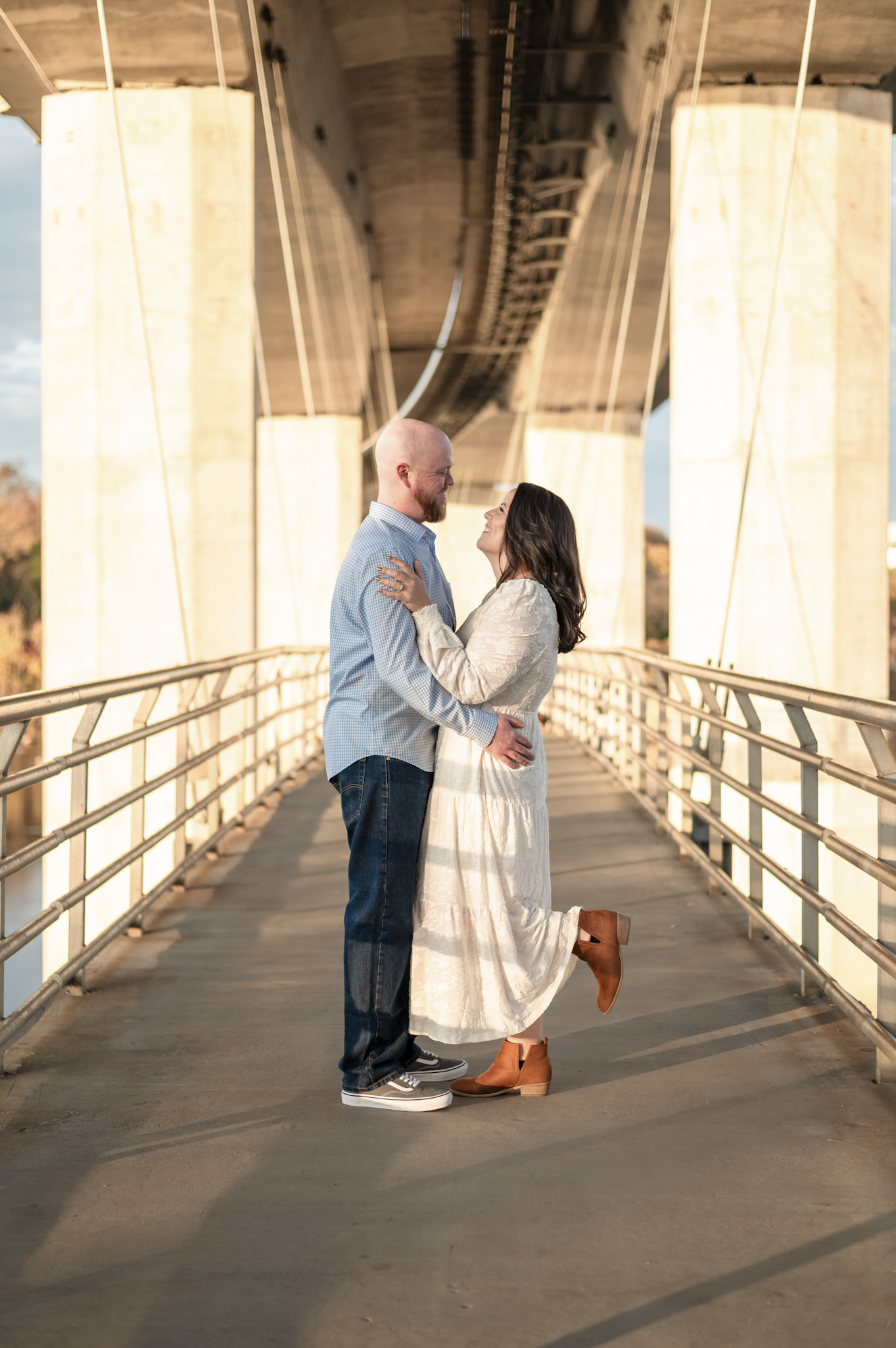 engagement photos richmond virginia skyline and river view
