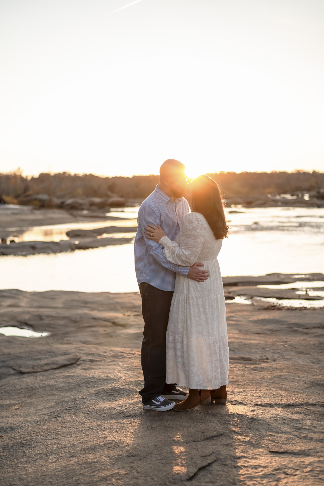 engagement photos richmond virginia skyline and river view